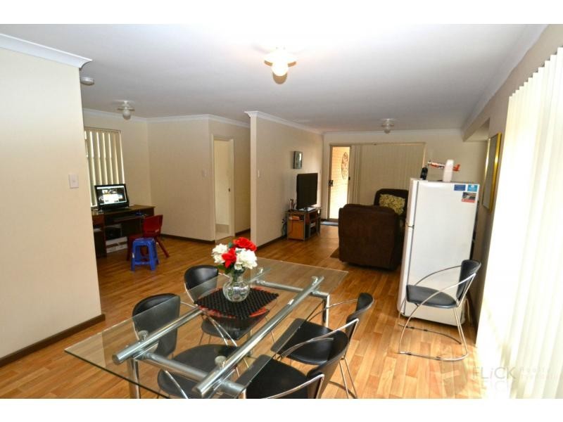 98 Joseph Banks Boulevard, Banksia Grove WA 6031