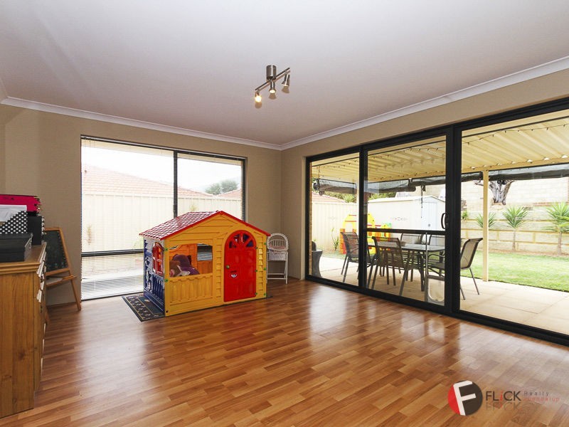 36 Tullow Gardens, Darch WA 6065