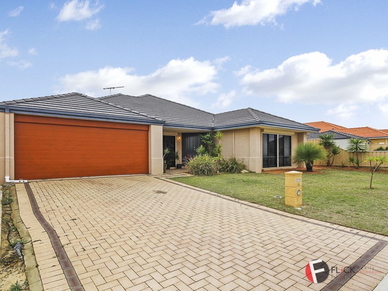 36 Tullow Gardens, Darch WA 6065