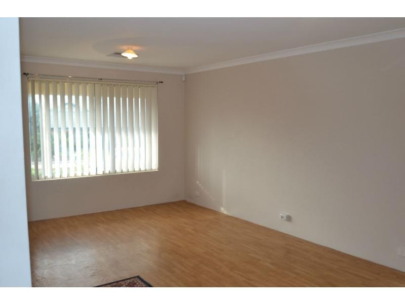 15 Petersen Close, Clarkson WA 6030