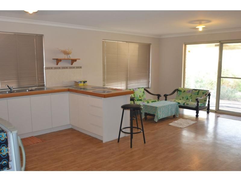 15 Petersen Close, Clarkson WA 6030