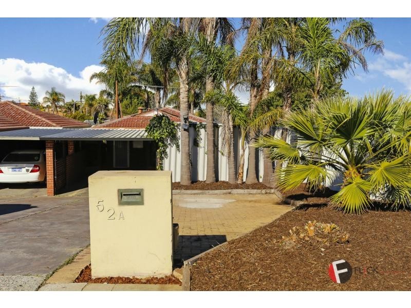 52A Templeton Crescent, Girrawheen WA 6064