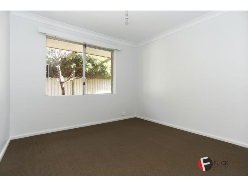 52A Templeton Crescent, Girrawheen WA 6064