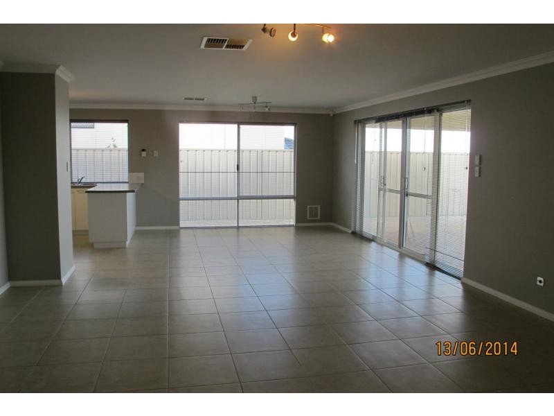 7 Ancona Link, Landsdale WA 6065