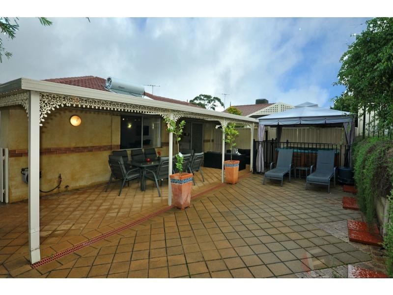 571 Beach Road, Warwick WA 6024