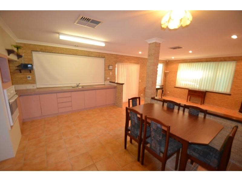 24 Kalix Elbow, Merriwa WA 6030