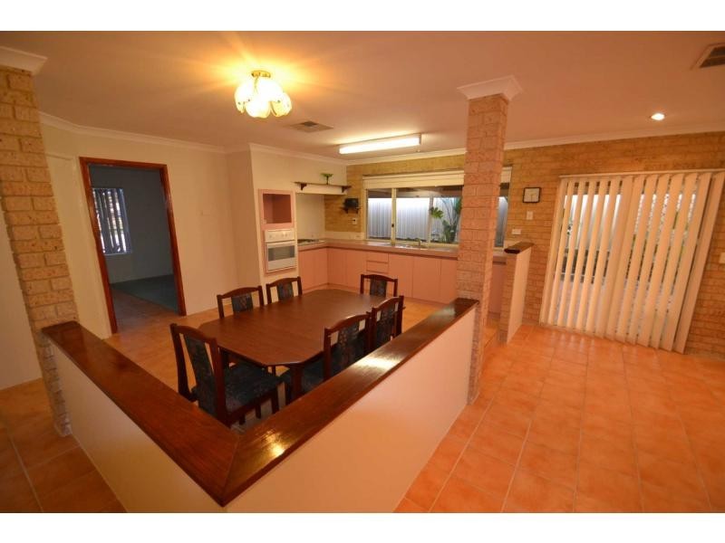 24 Kalix Elbow, Merriwa WA 6030