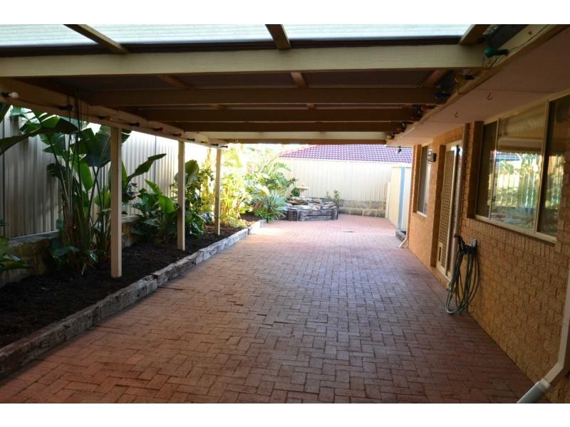24 Kalix Elbow, Merriwa WA 6030
