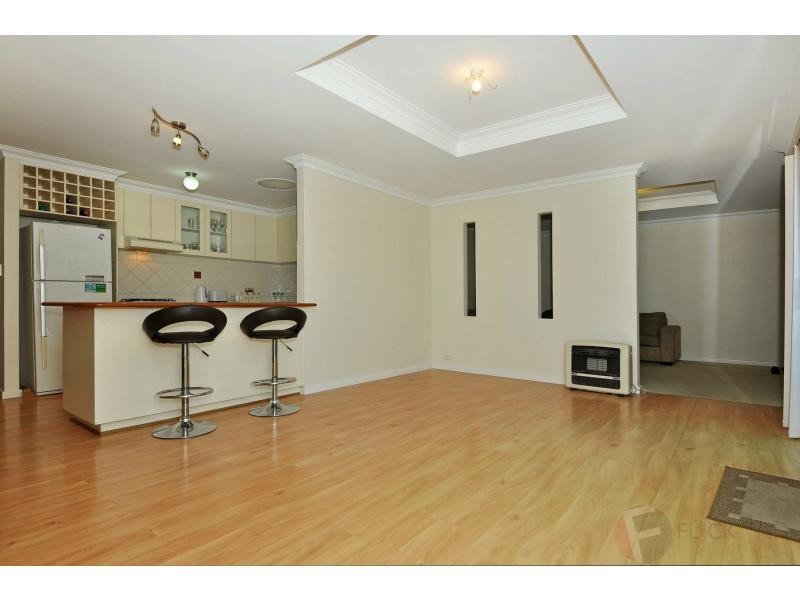 1/65 Hamilton Street, Stirling WA 6021