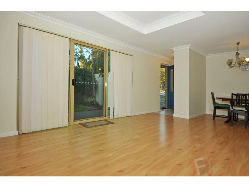1/65 Hamilton Street, Stirling WA 6021