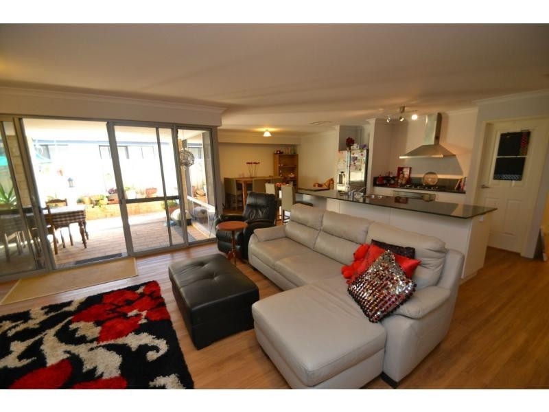 134 Acton Avenue, Rivervale WA 6103