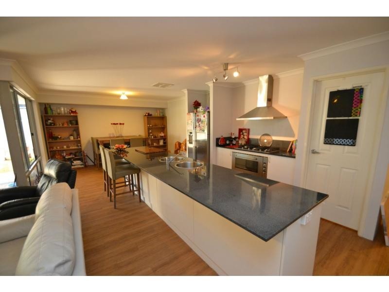 134 Acton Avenue, Rivervale WA 6103