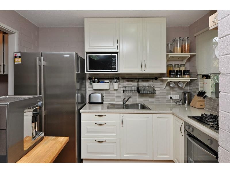 10/15 Flynn Street, Churchlands WA 6018