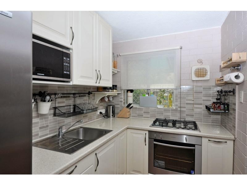 10/15 Flynn Street, Churchlands WA 6018