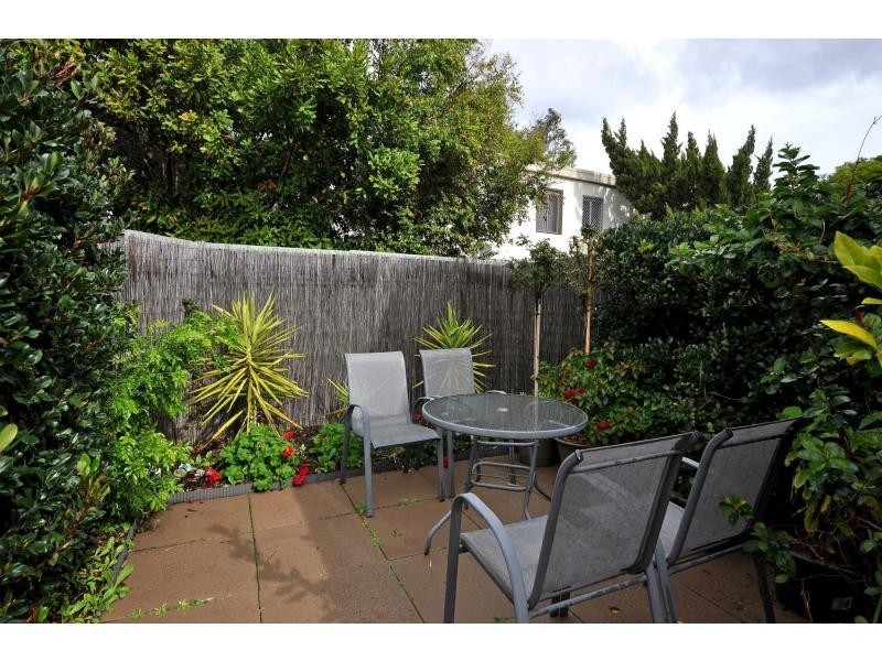 10/15 Flynn Street, Churchlands WA 6018