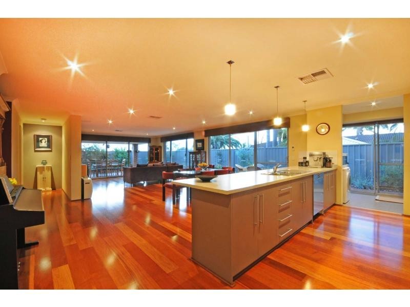 32 Beelara Way, Wanneroo WA 6065