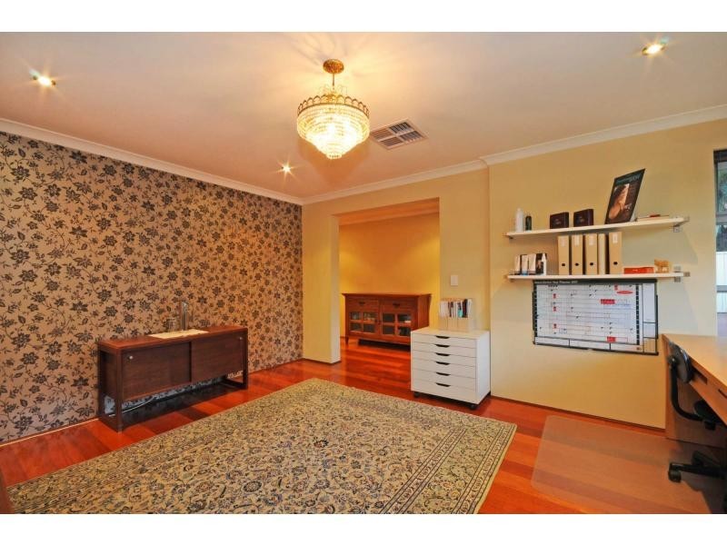 32 Beelara Way, Wanneroo WA 6065