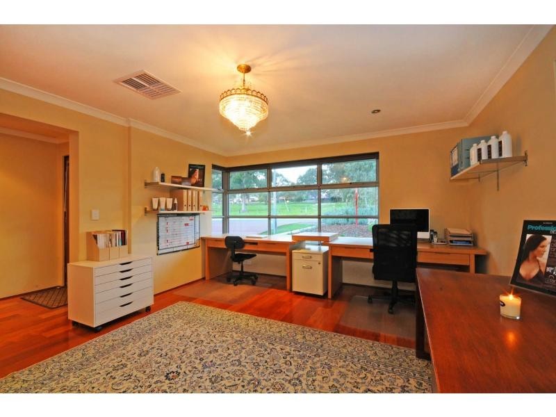 32 Beelara Way, Wanneroo WA 6065