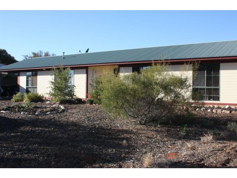 30 Finniss Street, Roxby Downs SA 5725