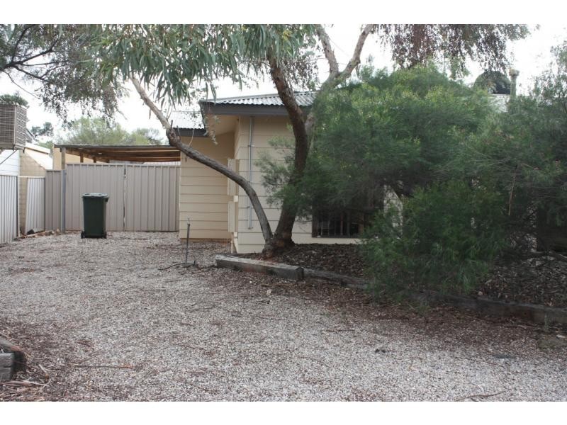 27A Finniss Street, Roxby Downs SA 5725