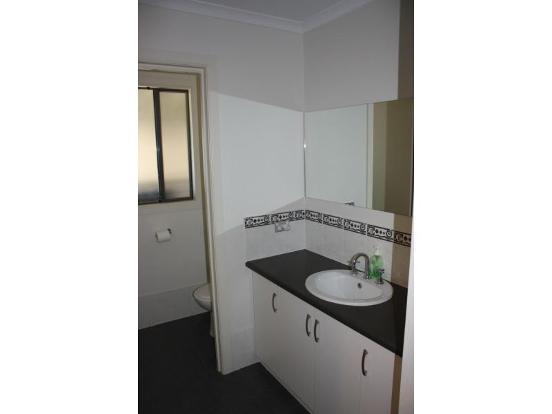 5 Tiliqua Crescent, Roxby Downs SA 5725