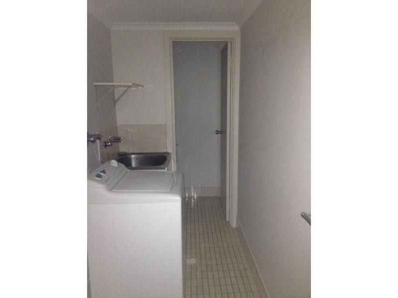 Unit 9/6-8 Kennebery Crescent, Roxby Downs SA 5725