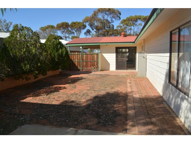 51 Pioneer Drive, Roxby Downs SA 5725