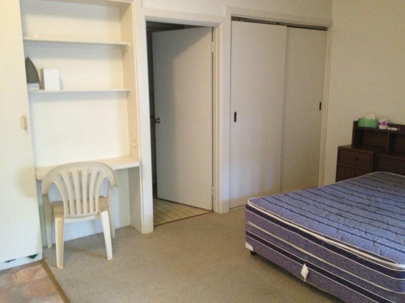 Unit 2/6-8 Kennebery Crescent, Roxby Downs SA 5725