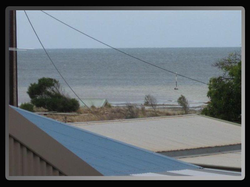 53 Main Street, Pine Point SA 5571