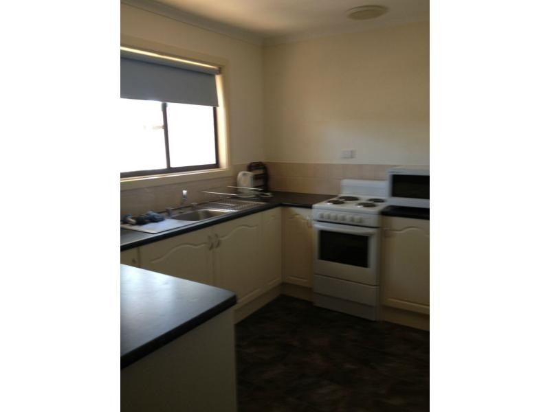 1/40 Bopeechee Street, Roxby Downs SA 5725