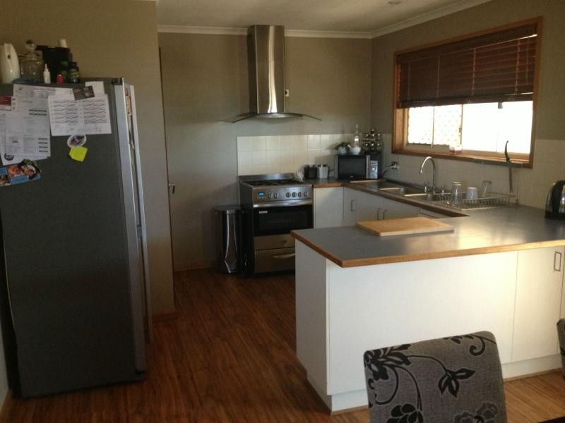 111 Stuart Road, Roxby Downs SA 5725