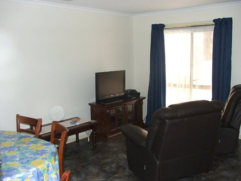 40 Bopeechee Street, Roxby Downs SA 5725