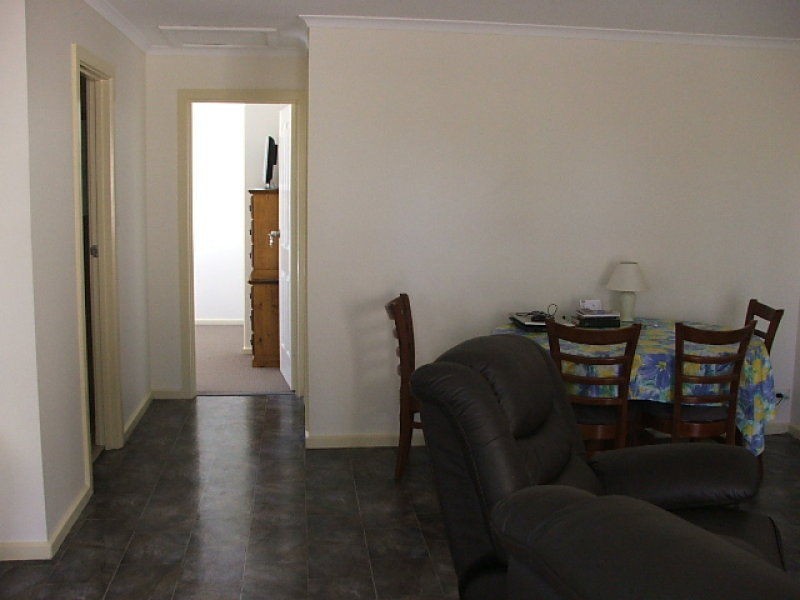 40 Bopeechee Street, Roxby Downs SA 5725