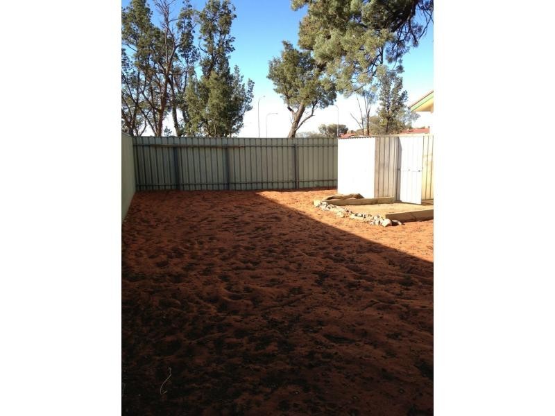 41B Aquila Boulevard, Roxby Downs SA 5725