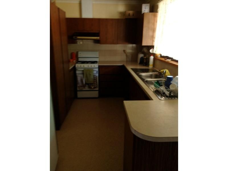 6 Axehead Road, Roxby Downs SA 5725