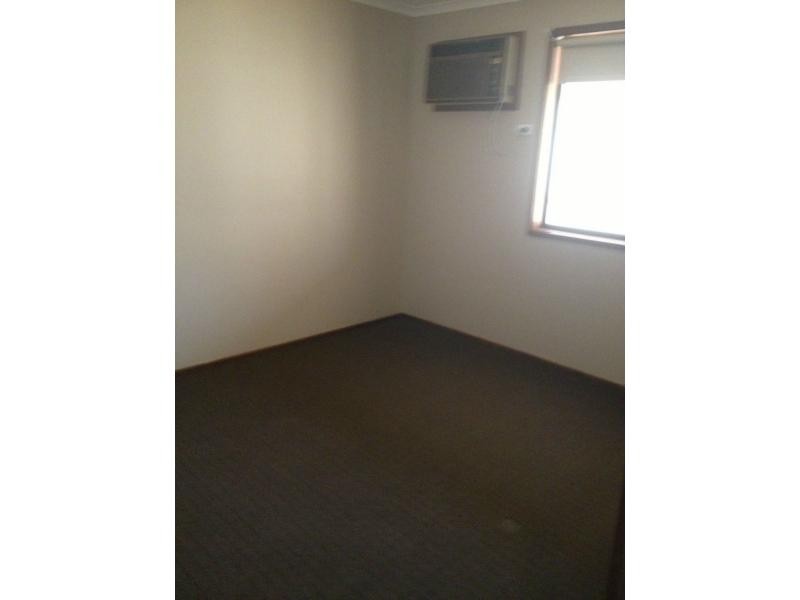 2/8 Wangianna Street, Roxby Downs SA 5725