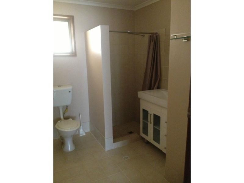 2/8 Wangianna Street, Roxby Downs SA 5725
