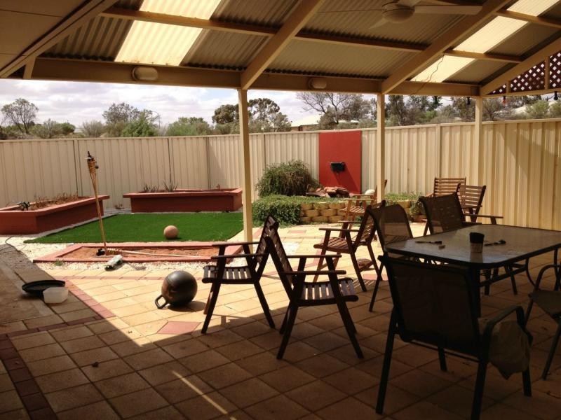 25 Coolibah Drive, Roxby Downs SA 5725