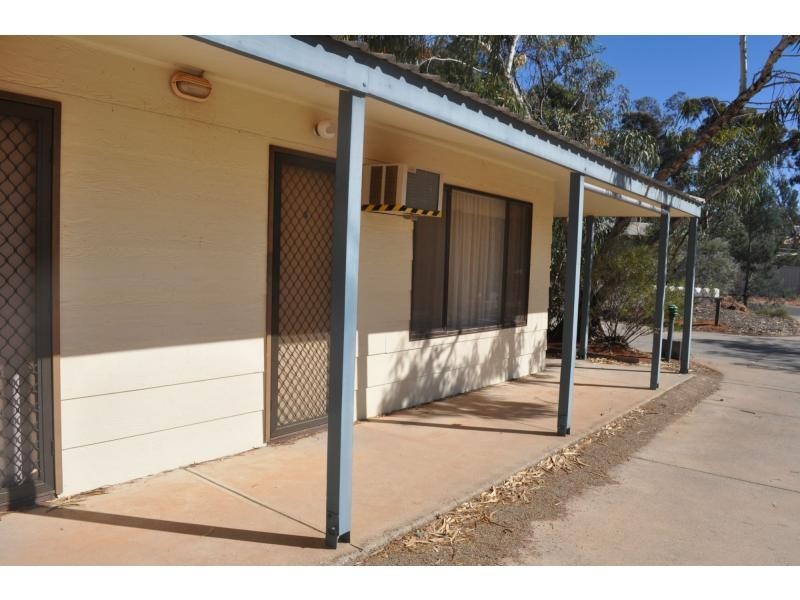 Unit 5/6-8 Kennebery Crescent, Roxby Downs SA 5725