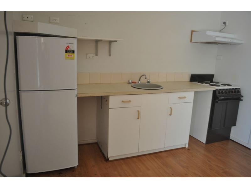 Unit 5/6-8 Kennebery Crescent, Roxby Downs SA 5725