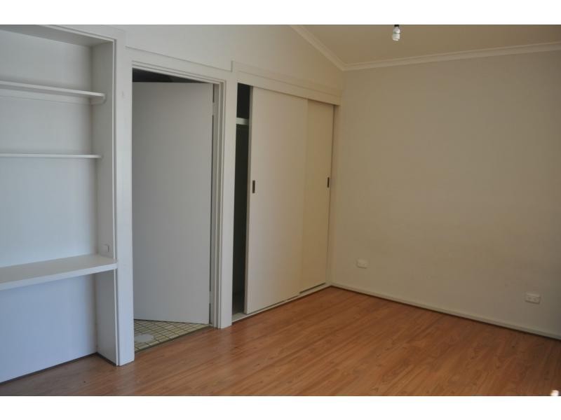 Unit 5/6-8 Kennebery Crescent, Roxby Downs SA 5725