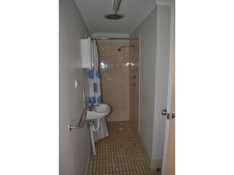 Unit 5/6-8 Kennebery Crescent, Roxby Downs SA 5725