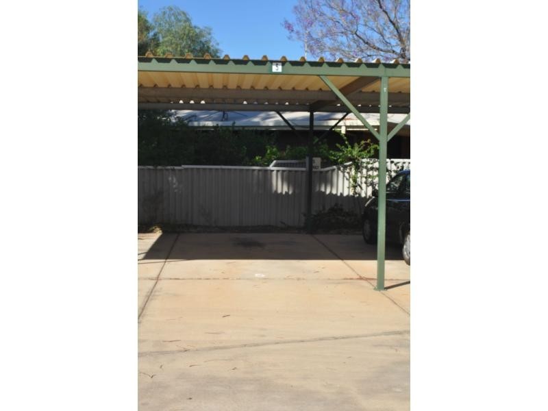 Unit 5/6-8 Kennebery Crescent, Roxby Downs SA 5725