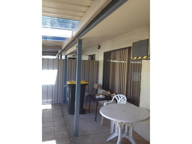 Unit 14/6-8 Kennebery Crescent, Roxby Downs SA 5725
