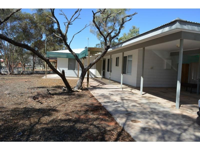 22 Irrapatana Street, Roxby Downs SA 5725