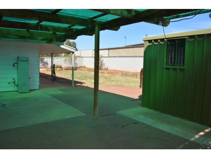 22 Irrapatana Street, Roxby Downs SA 5725