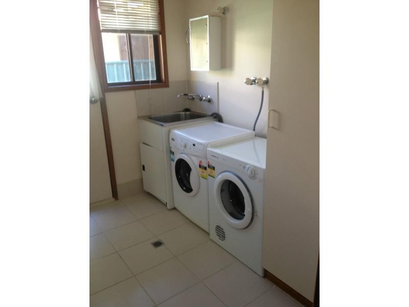 4A Gregory Street, Roxby Downs SA 5725