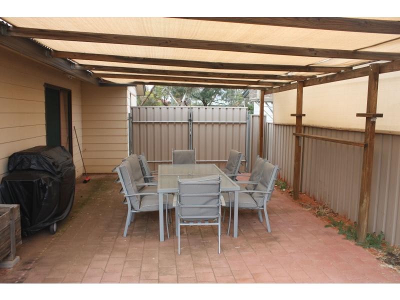 27A Finniss Street, Roxby Downs SA 5725