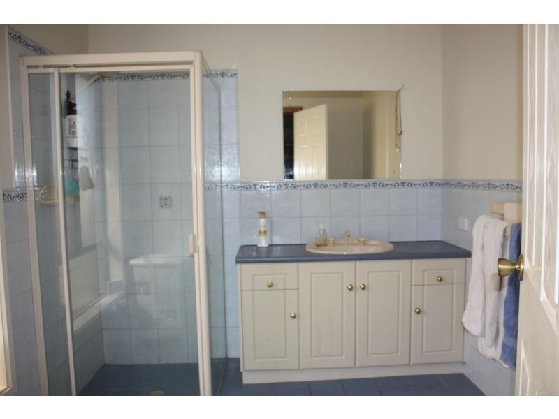 21 Planigale Drive, Roxby Downs SA 5725