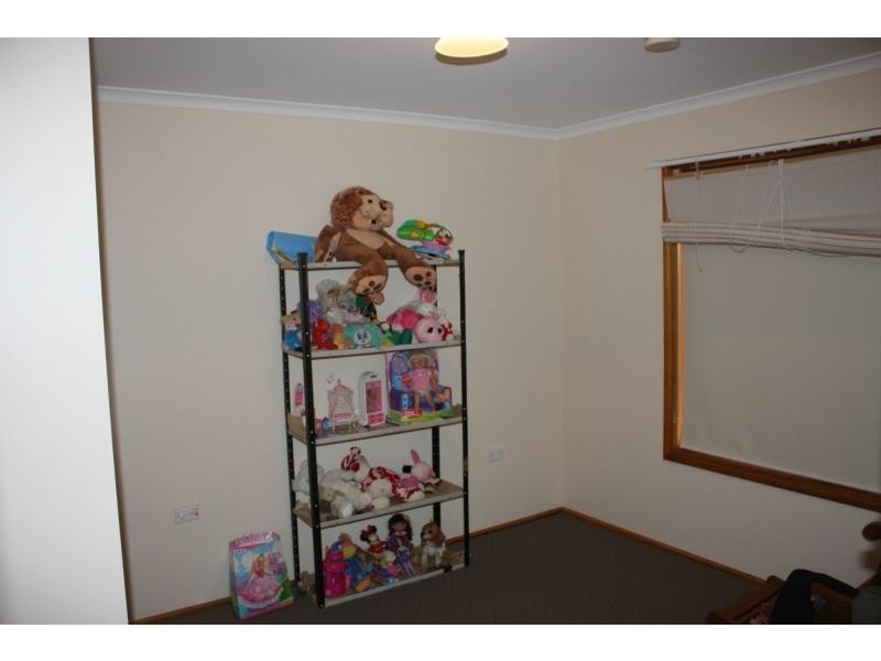 15 Mulgaria Crescent, Roxby Downs SA 5725